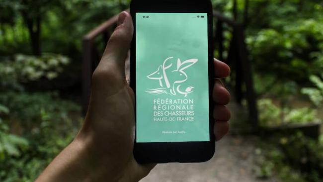 Création d'une application mobile pour la gestion de la faune